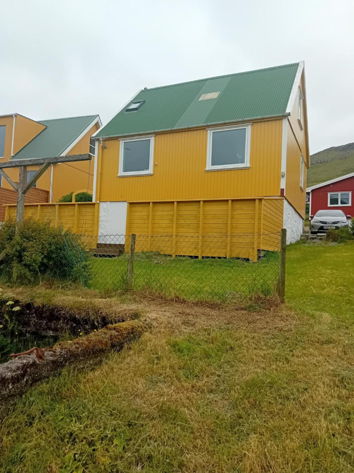 Det Lille Gule Hus Villa Trongisvagur ภายนอก รูปภาพ
